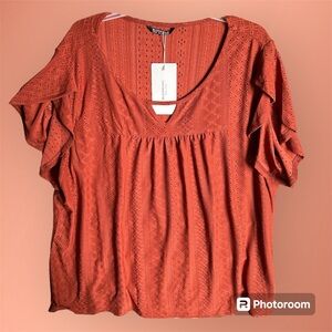 BloomChic US 22-24. Rust Colored Fall Blouse.